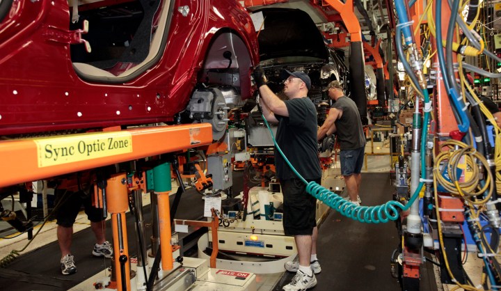 Automakers to Obama, Romney: stay away