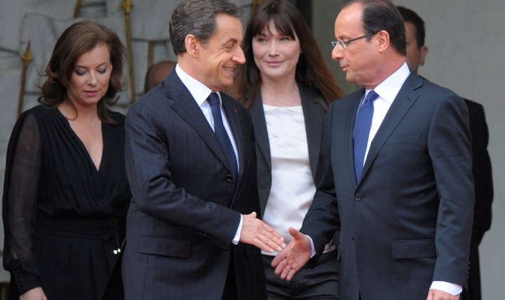 France’s Hollande gives Sarkozy terse sendoff