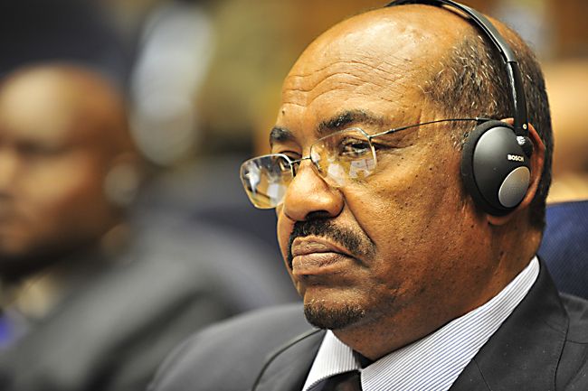 Sudan opposition boycotts parliament over poll worries