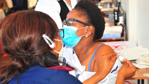 Give us the vaccine: New survey reveals 70% of South Africans want the jab