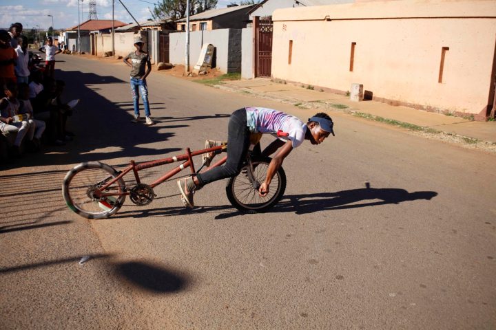 Spinning on the tar road: Soweto hybrid biking culture