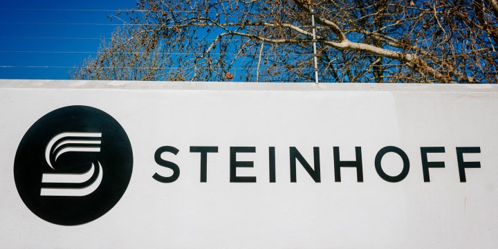 Steinhoff increases its settlement offer by R4bn