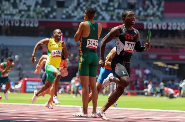 Bruised and batoned: USA and South Africa suffer shock exits in men’s 4x100m relay