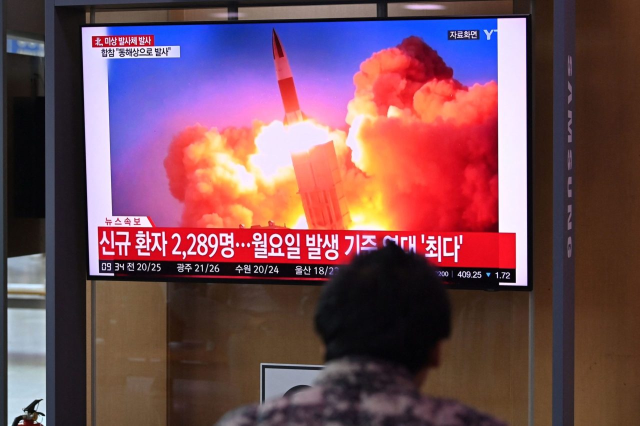 North Koreaand#039;s firey 2022: North Korea fires suspected ballistic missile in first launch of 2022 thumbnail