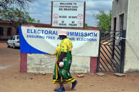 An elderly residents of Lulekani in Limpopo walks to the voting station at Lulekani primary school on Monday 1 November 2021 during the local government elections. (Photo: Lucas Ledwaba/Mukurukuru Media)