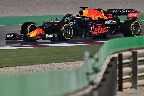 Down to the wire for Verstappen and Hamilton in epic 2021 Grand Prix battle