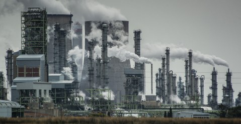 Scientists sound alarm over world chemical pollution levels