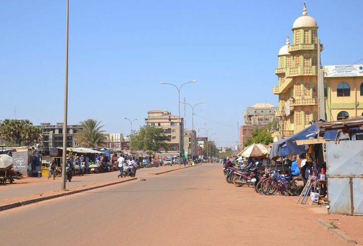 Burkina Faso crowd celebrates West Africa’s latest coup