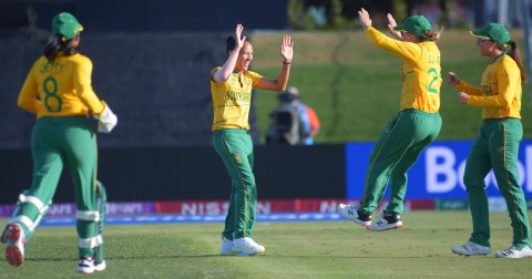Bowlers bail out Proteas women in World Cup thriller against plucky Pakistan