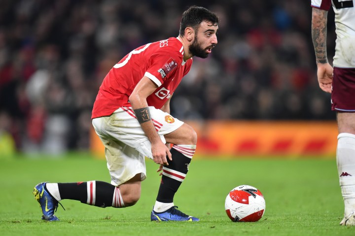 Man Utd’s Fernandes in race to recover from Covid-19 ahead of Atletico clash