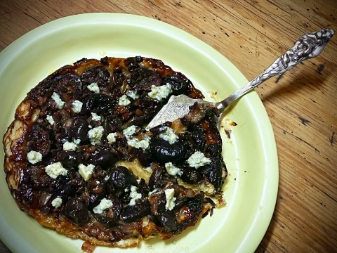 What’s cooking today: Red fig, bacon & blue cheese Tarte Tatin