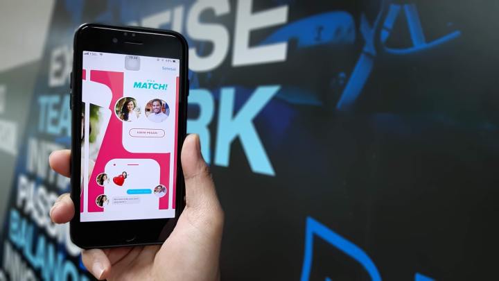 Tinder use in Cape Town reveals the paradox of modern dating