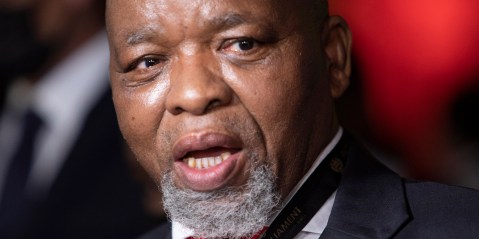 Mantashe sends clear signal SA will tender for nuclear power proposals as soon as possible