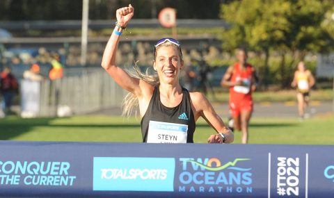 Record-breaker Gerda Steyn’s historic Two Oceans Marathon run in her own words
