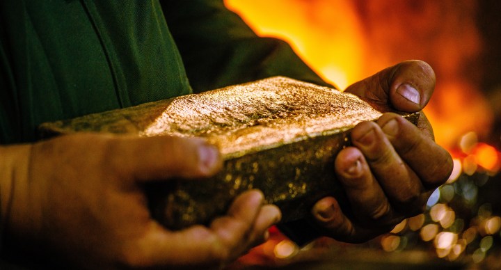 Illegal gold trade artery between Mali and Dubai means big business for smugglers