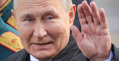 Putin probably won’t take on Nato, says US; Russia’s economy shows more signs of strain