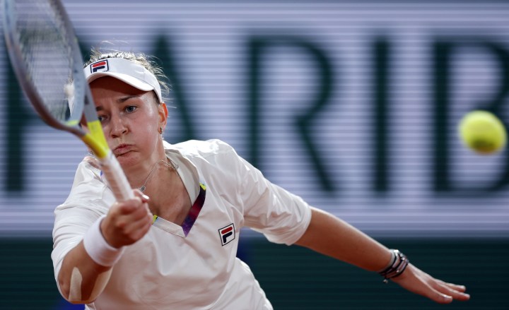 Czechs Krejcikova, Bouzkova withdraw from French Open due to Covid-19