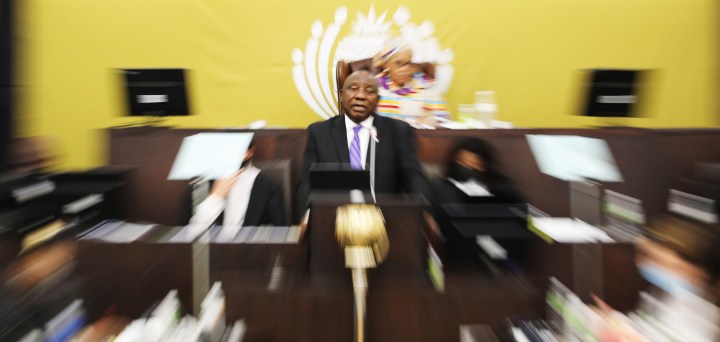 Ramaphosa on the ropes – As President remains calm over Farmgate, RET faction plots his demise