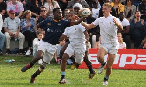Bish/Bosch in close battle while Wynberg thump Sacs in Cape derbies