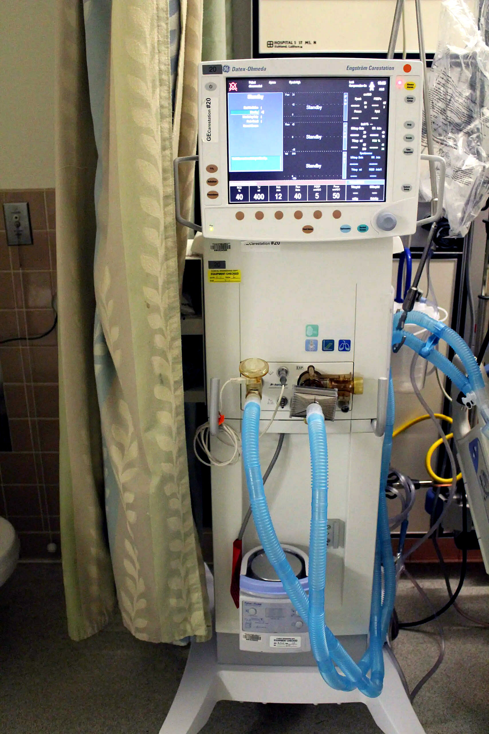 An image of ICU equipment in a hospital ward