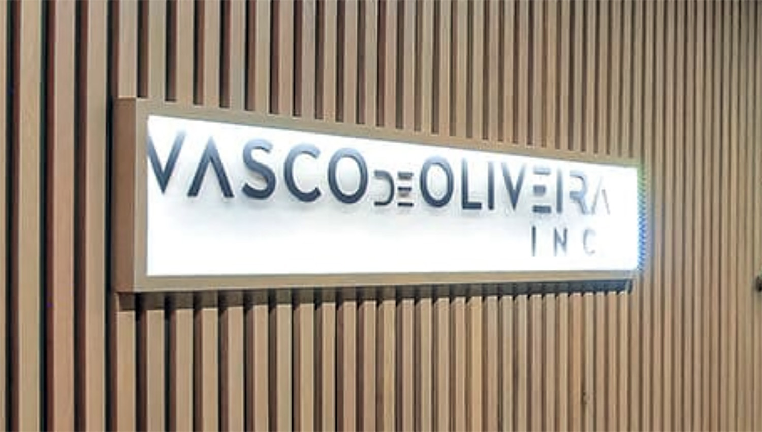 The logo of Vasco De Oliveira Attorneys
