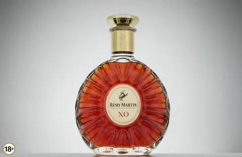 A personalised Rémy Martin XO bottle, the Ultimate Father’s Day gift