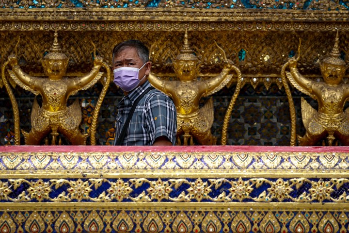 Thailand eases entry rules for tourists, scraps mask policy