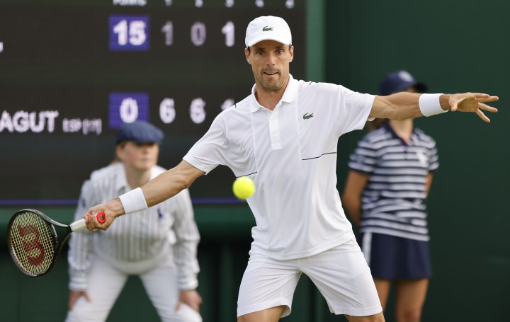 Spaniard Bautista Agut latest to pull out of Wimbledon due to Covid-19