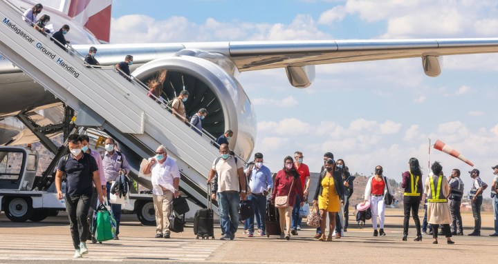 Madagascar denies entry to SA aircraft – and it might have something to do with a stash of gold bars