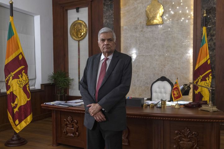 Sri Lanka parliament to vote in new leader as economy spirals