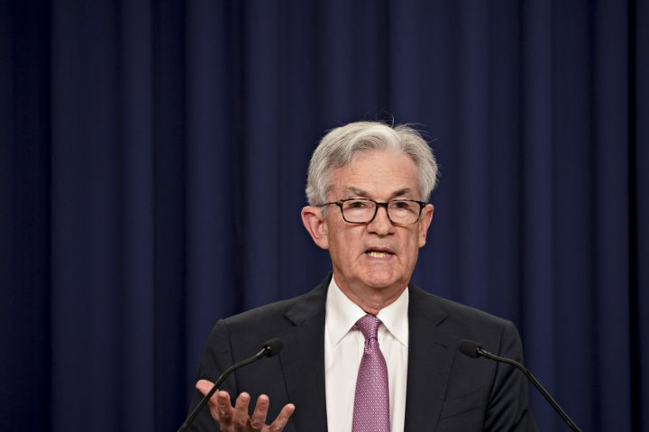 Powell Seen Slowing Fed’s Hikes After 75 Basis Points Next Week
