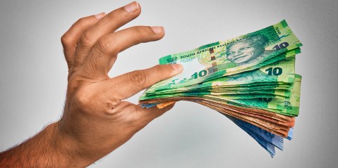 Western Cape and Mpumalanga governments more likely to pay suppliers within 30 days