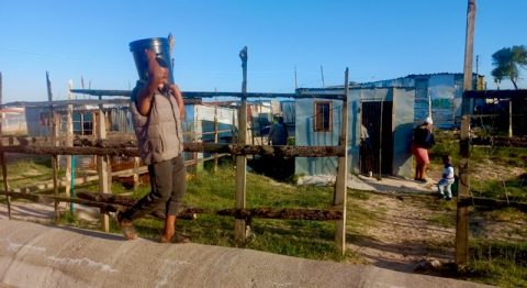 Khayelitsha youngsters eke out a living carrying water for residents