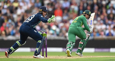 Proteas and England share ODI spoils in the rain, despite De Kock blitz