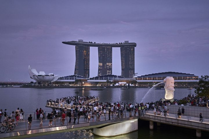 Singapore joins green finance bonanza with 50-year bond