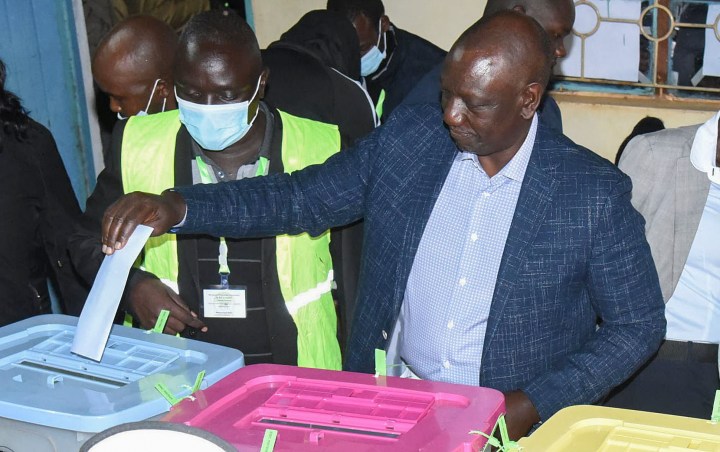 Kenya election result imminent, media gives Ruto narrow lead