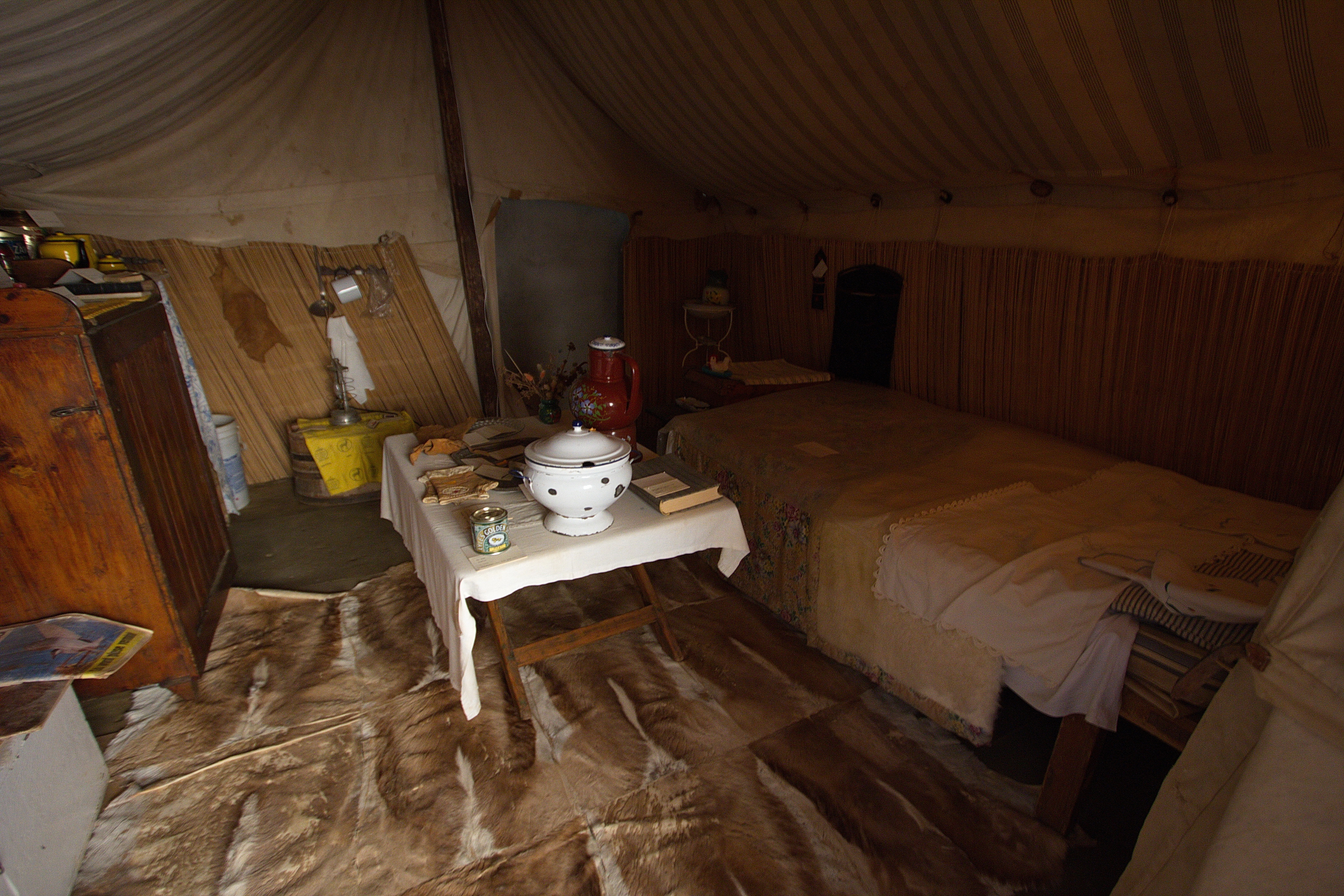 A diorama of the inside of a trekboer’s tent.
