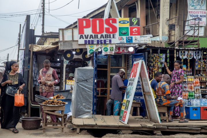 Nigeria Lifts Rate to Record, Warning of More Hikes to Come