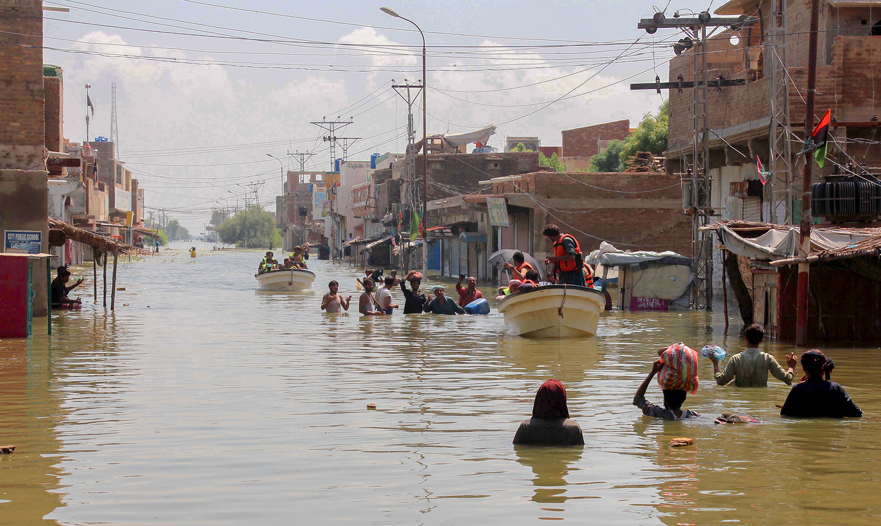 heat pakistan floods