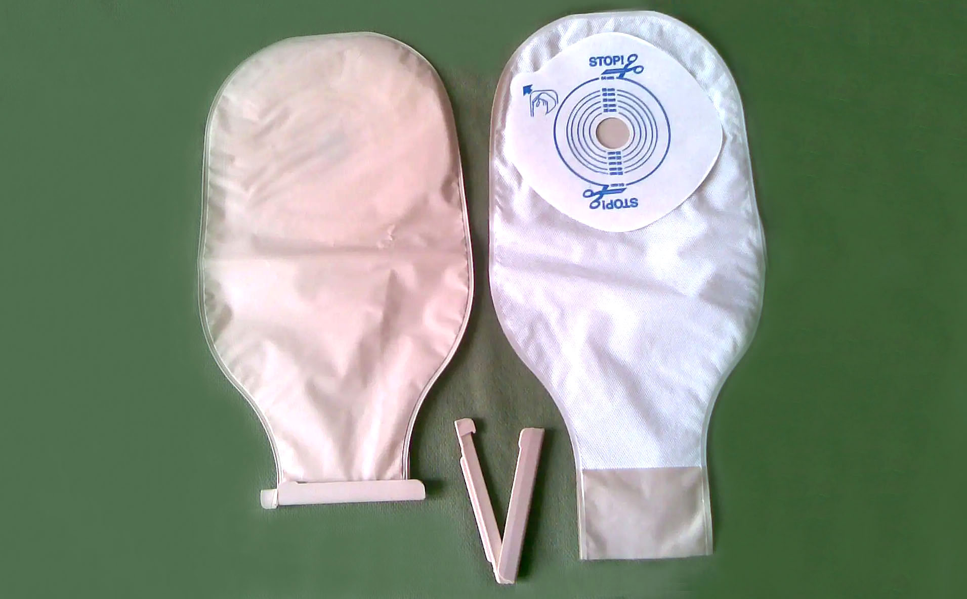 colostomy pouch/ colostomy bags