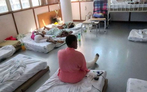 Free State hospital patients face the bitter cold without blankets