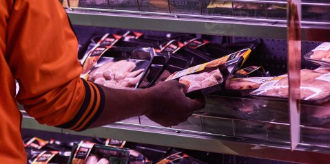 SA Reserve Bank takes dim view of poultry tariffs that harm the poor