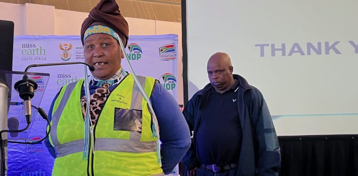 Deputy minister of water and sanitation’s anti-vandalism drive sparks ire of Dunoon residents