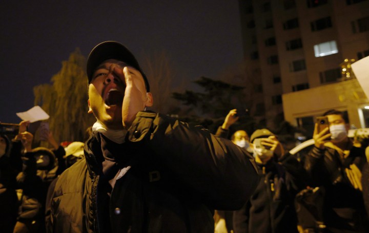 China’s protests over lockdowns spread to campuses and communities abroad