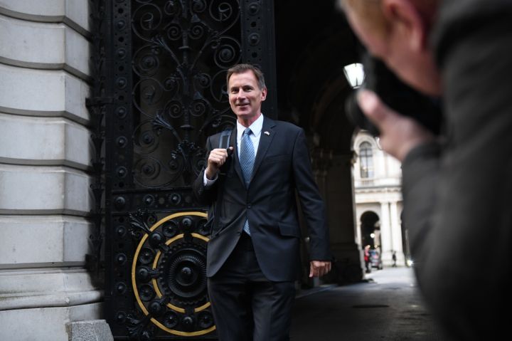 UK Chancellor Jokes About Britain’s Dismal Economic Situation