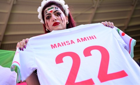 Qatar 2022 – Woman. Life. Freedom. Football.