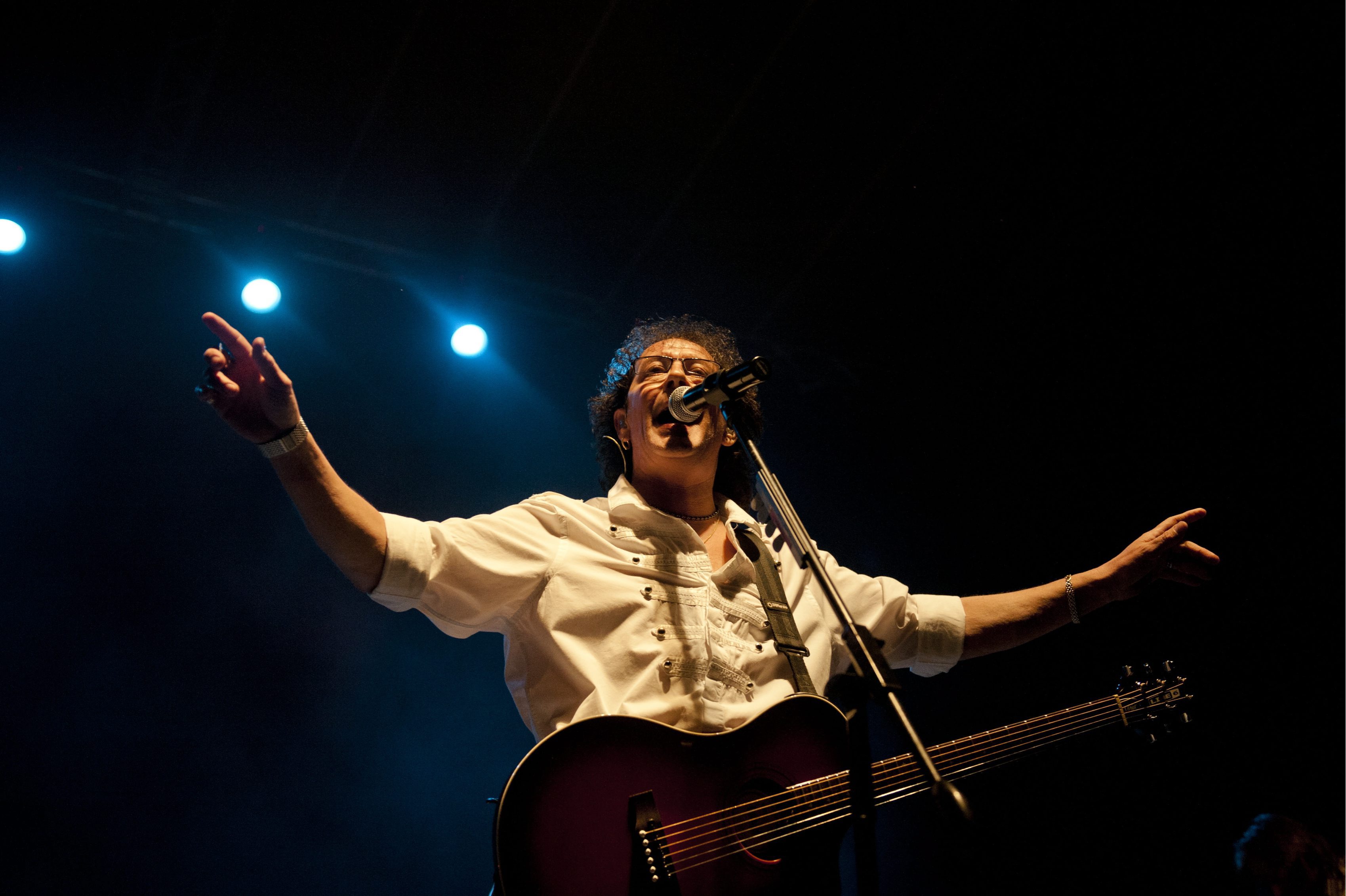 Mike Craft of English rock band, Smokie perform live at the KKNK arts festival in Oudtshoorn, South Africa on 4 April 2011. (Photo by Gallo Images/Foto24/Jaco Marais)
