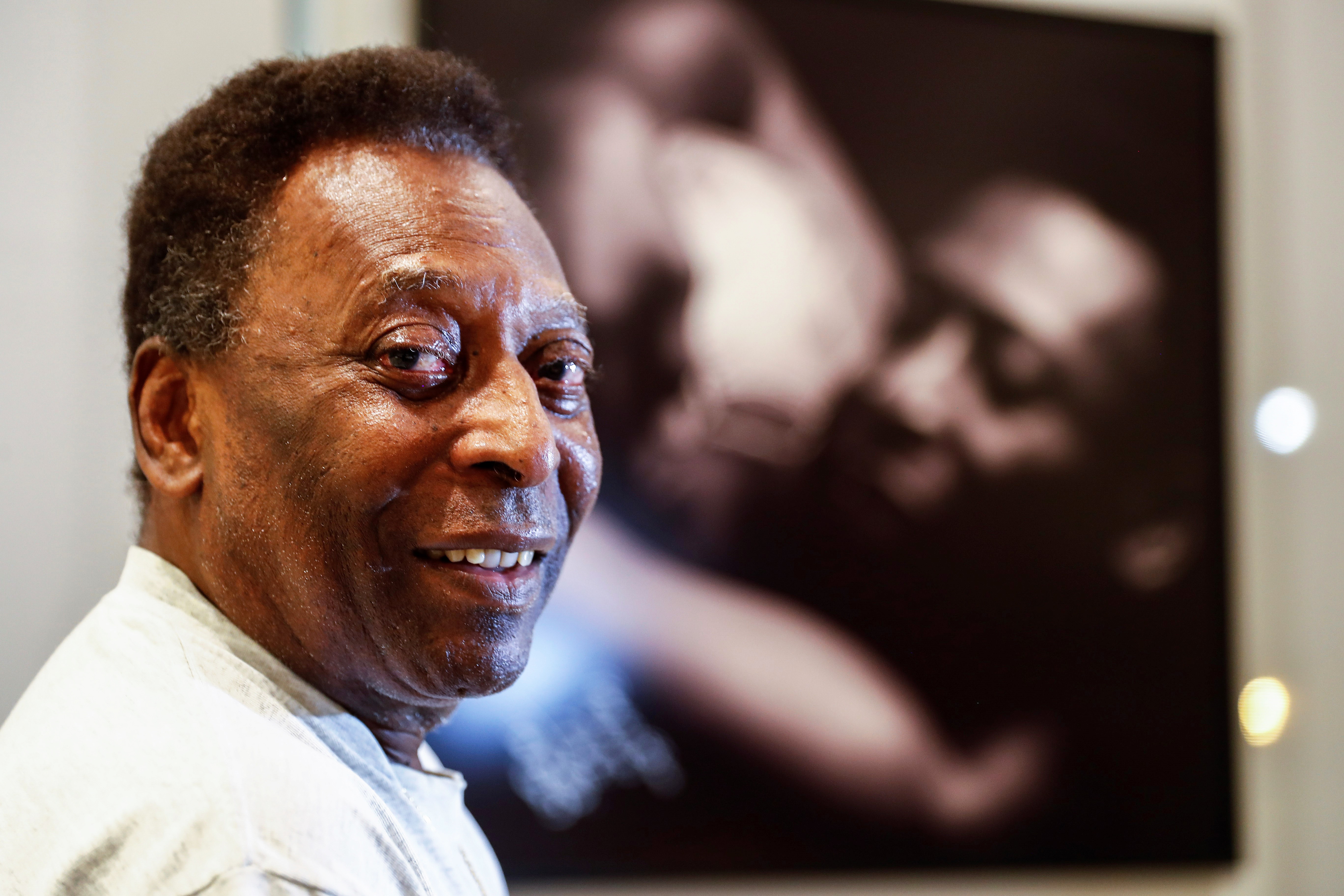 Pele, Brazil’s sublimely skilled soccer star who charmed the world, dead at 82