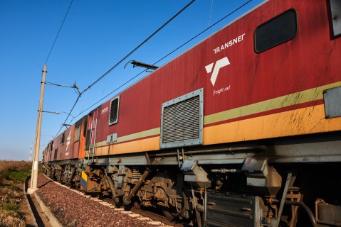 How President Ramaphosa’s plan to fix South Africa’s rail network has derailed