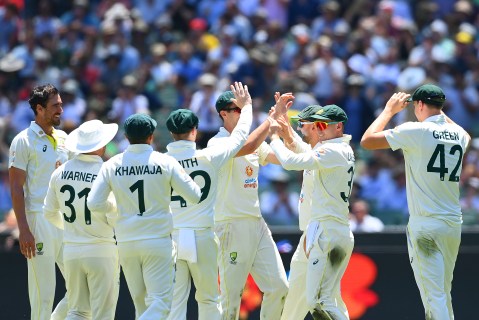 Australia vs SA: Proteas top order fails again, but late partnership keeps game alive